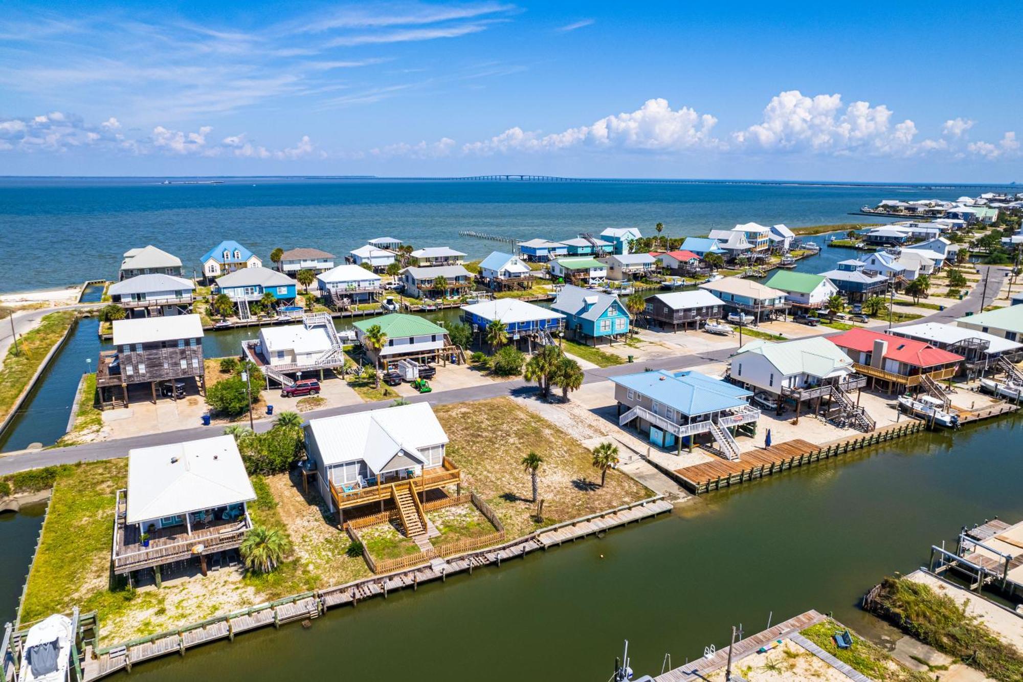 Waterfront Dauphin Island Home With Deck And Boat Dock Exteriér fotografie