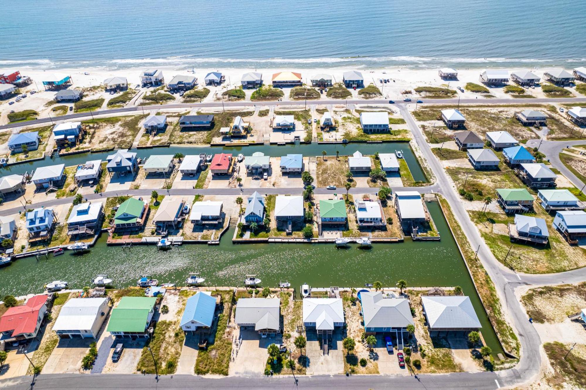 Waterfront Dauphin Island Home With Deck And Boat Dock Exteriér fotografie