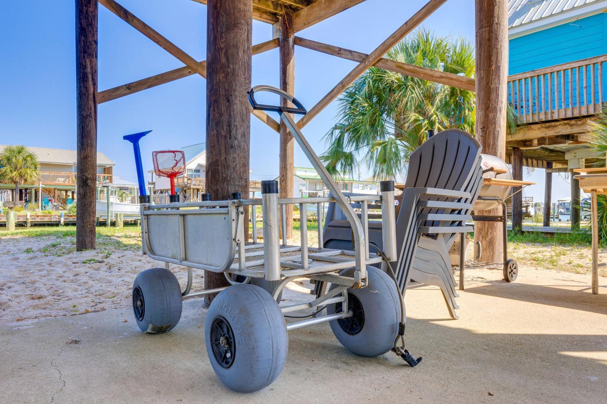 Waterfront Dauphin Island Home With Deck And Boat Dock Exteriér fotografie